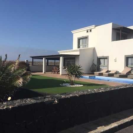 Luxury 3Bed Villa With Heated Private Pool, Full Sky And Free Wifi Playa Blanca (Lanzarote) Exterior photo