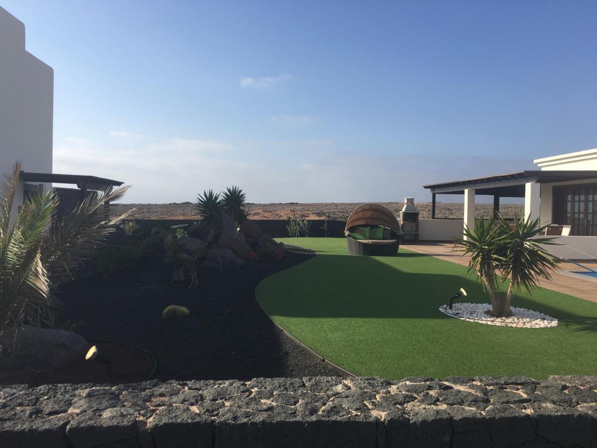 Luxury 3Bed Villa With Heated Private Pool, Full Sky And Free Wifi Playa Blanca (Lanzarote) Exterior photo